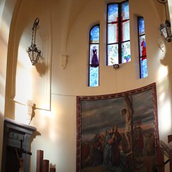 Cúpulas luminosas del Santuario de Santa María Magdalena en Novelda de Alicante