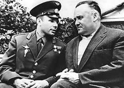 Сергей Королев и Юрий Гагарин